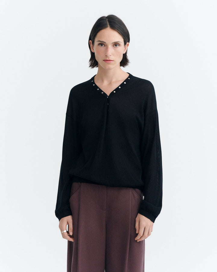 BLACK NICOLE KNITTED SWEATER
