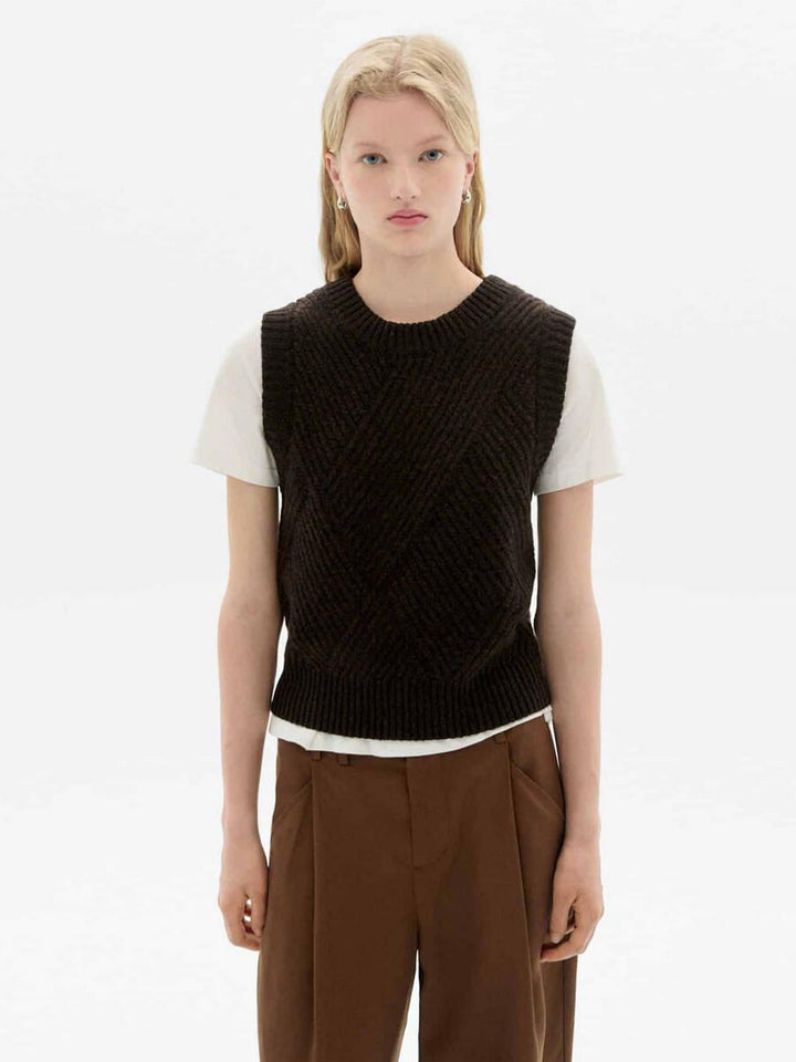 KAIA KNITTED VEST- BROWN